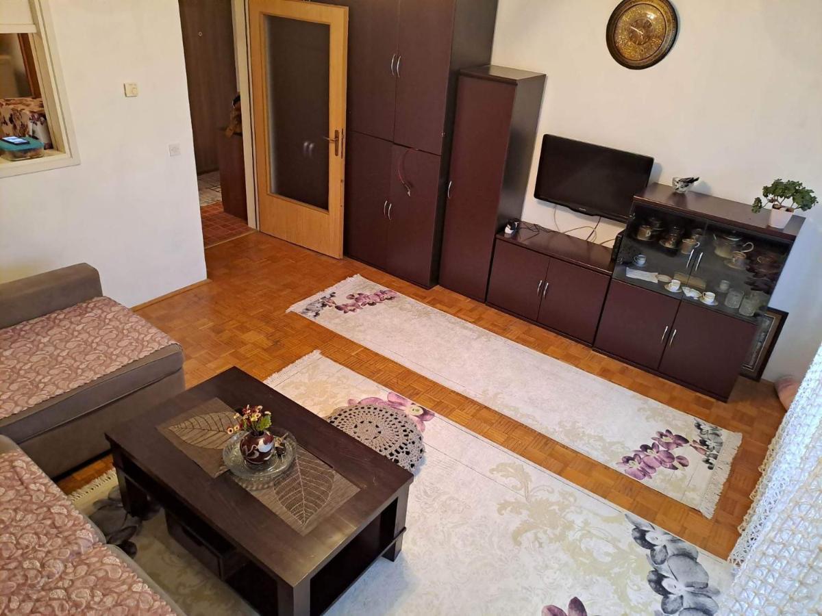 Stan U Sarajevu Na Ilidzi Apartamento Sarajevo Exterior foto